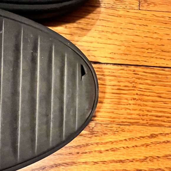 Louis Vuitton shoes - Picture 4 of 6